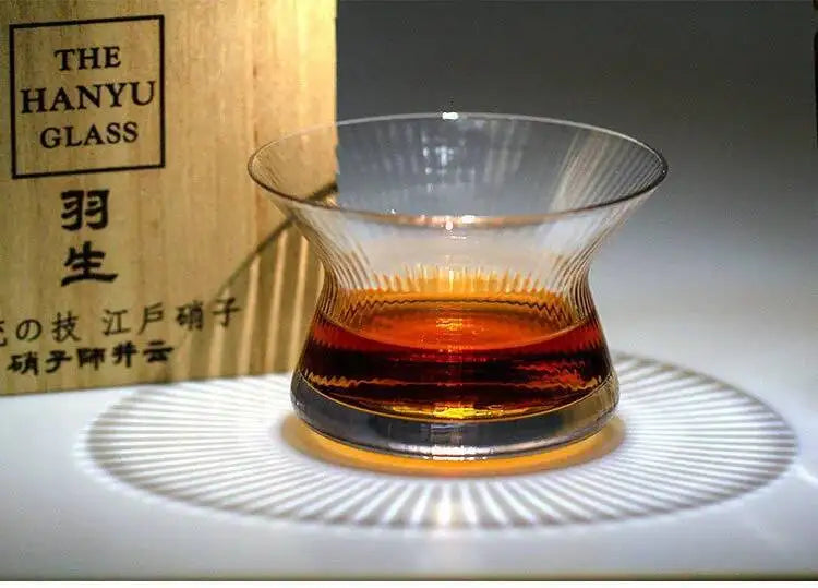 HANYU Edo Kiriko glass with branded wood gift box - luxury whiskey gift set for rye whiskey lovers