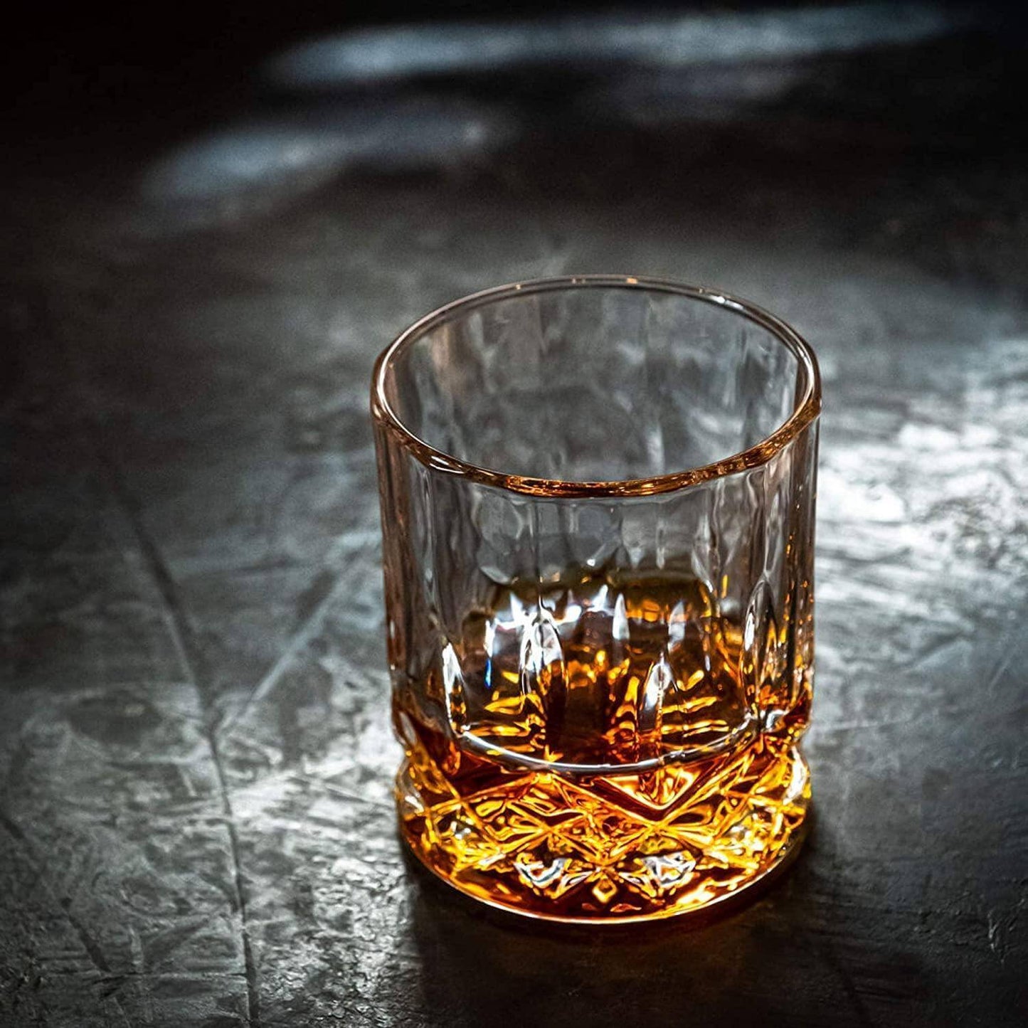The Whiskey Connoisseur's Set - Signature Glass Edition