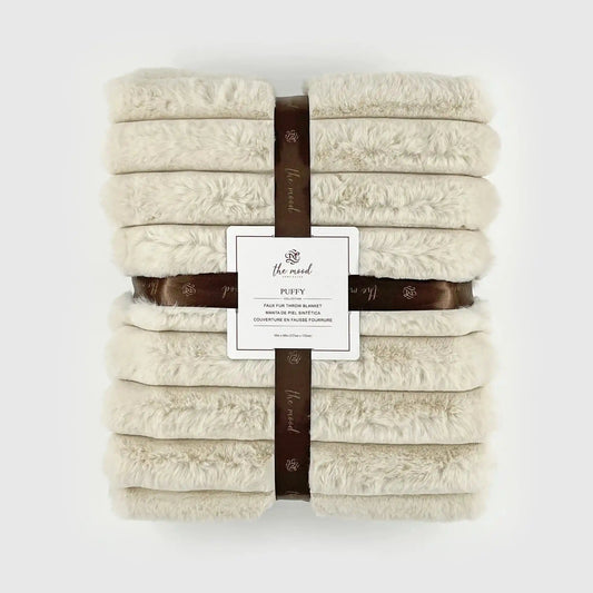 Cozy Faux Fur Throw for Whiskey Enthusiasts