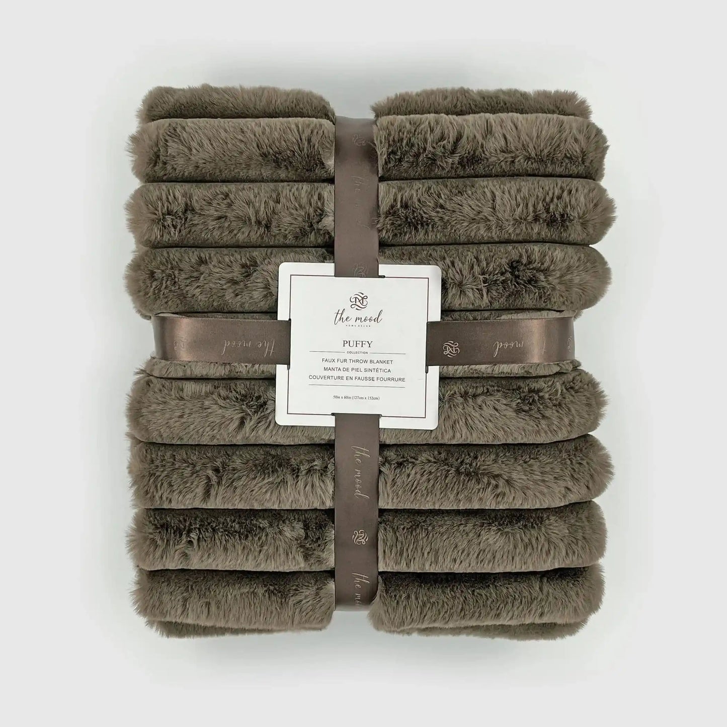 Cozy Faux Fur Throw for Whiskey Enthusiasts