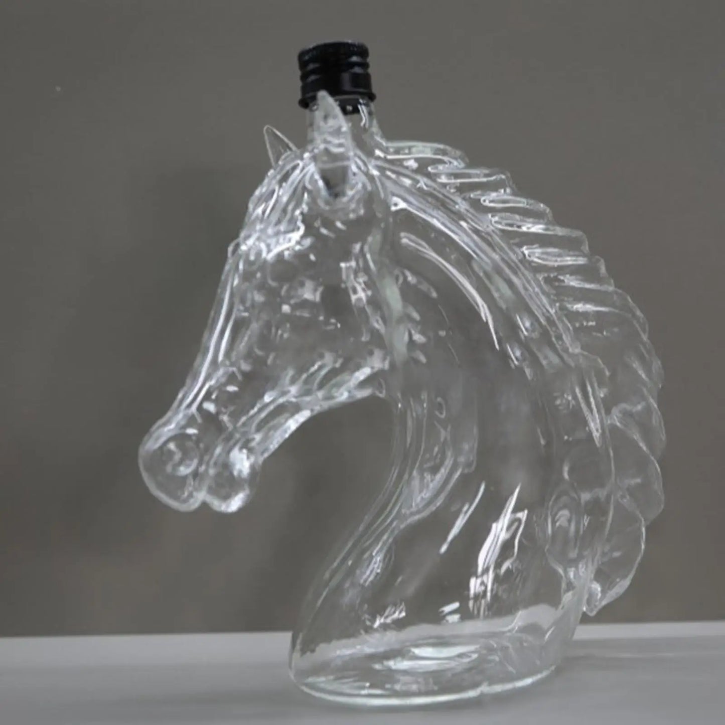 Horse Head Whiskey Decanter (Borosilicate Glass)