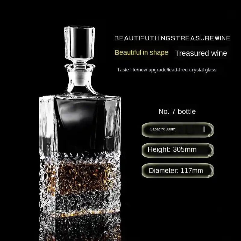 800ml tall crystal glass whiskey decanter with textured base, ideal for home bar liquor storage, with size details.