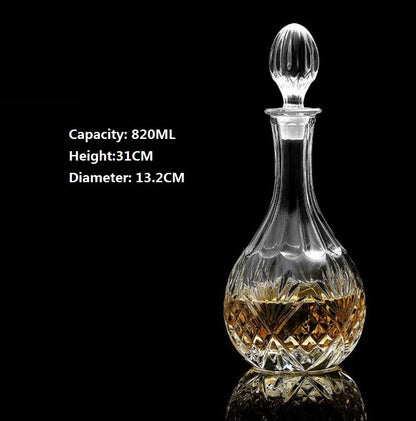 820ml teardrop-shaped crystal whiskey decanter from RyeCentral with detailed cuts, ideal for luxurious whiskey serving.