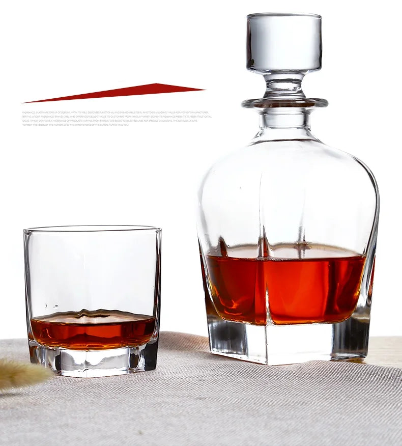 Minimalist crystal whiskey decanter with matching glass from RyeCentral, ideal for refined whiskey tasting experiences.