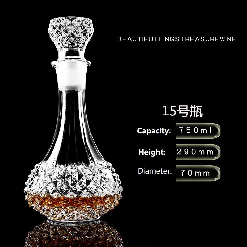 Crystal Glass Wine Decanter for Home Bar Elegance