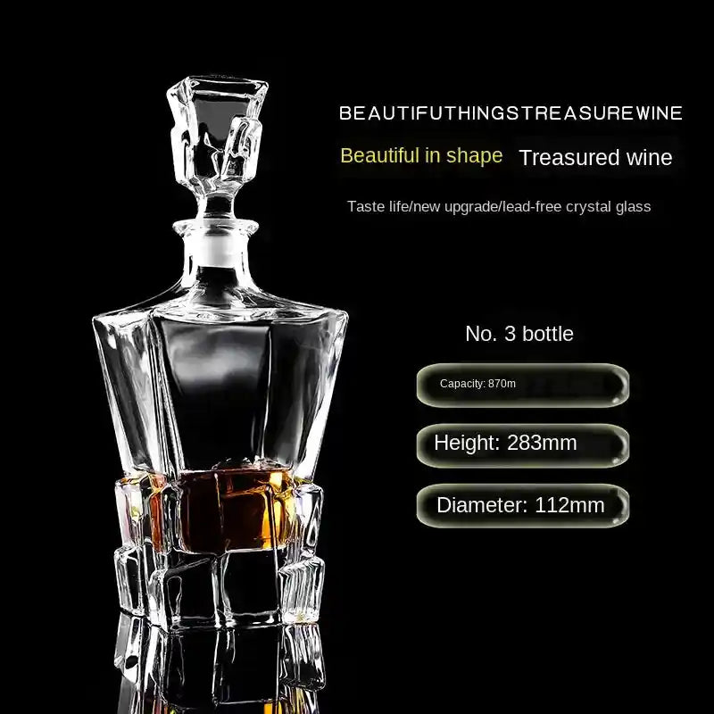 870ml crystal glass whiskey decanter with angular base, perfect for home bar use, shown with height and diameter specs.