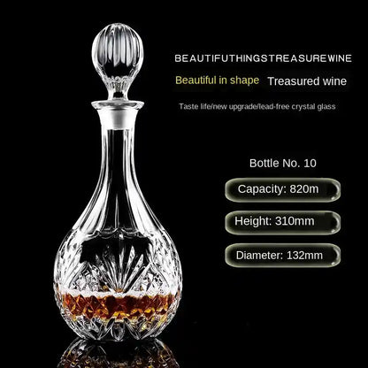 Elegant crystal wine decanter No. 10 with round stopper, 820ml capacity, perfect for whiskey or liquor display in home bars.