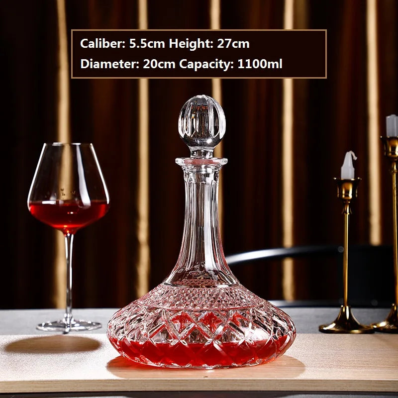 Hammer-Patterned Whisky Decanter Premium Quality