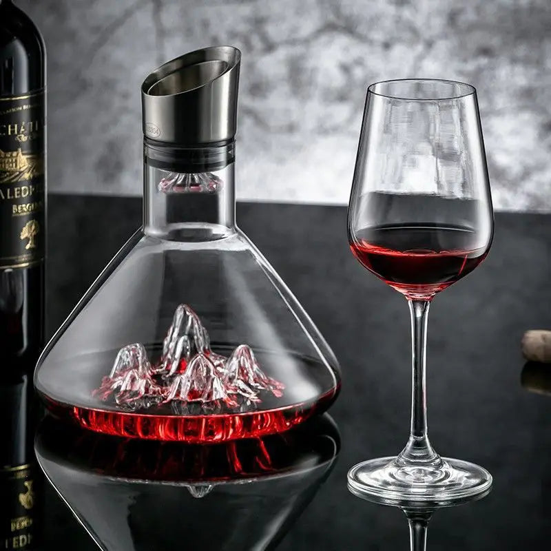 Iceberg Whiskey Decanter — Handmade Lead-Free Crystal (1500ml)