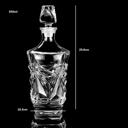 Crystal Glass Wine Decanter for Home Bar Elegance