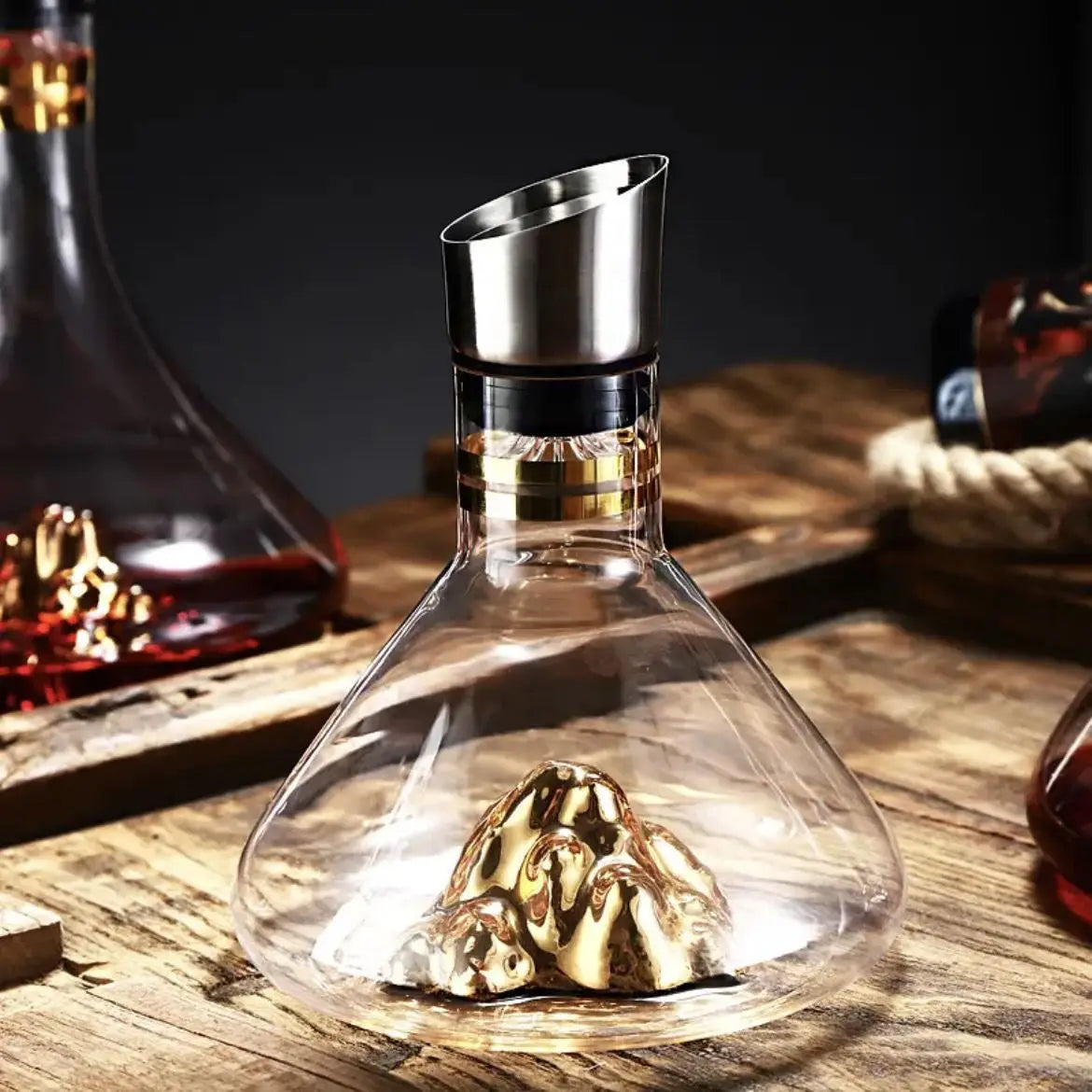 Iceberg Whiskey Decanter — Handmade Lead-Free Crystal (1500ml)