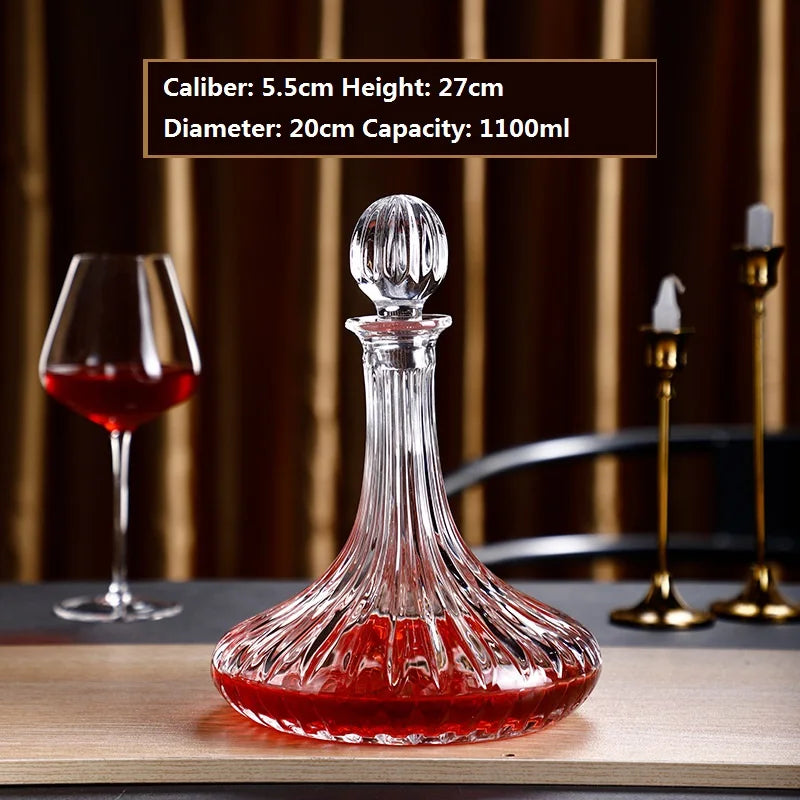 Hammer-Patterned Whisky Decanter Premium Quality