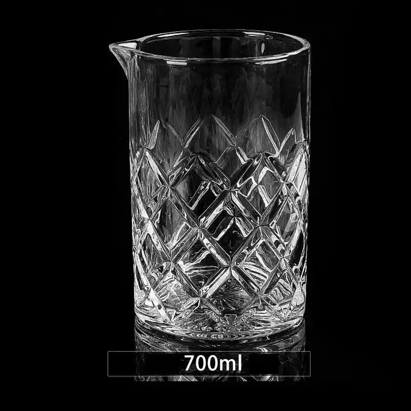 Elegant 700ml whiskey glass cup with cross-cut crystal design, perfect for cocktail mixing and bar tool collections.